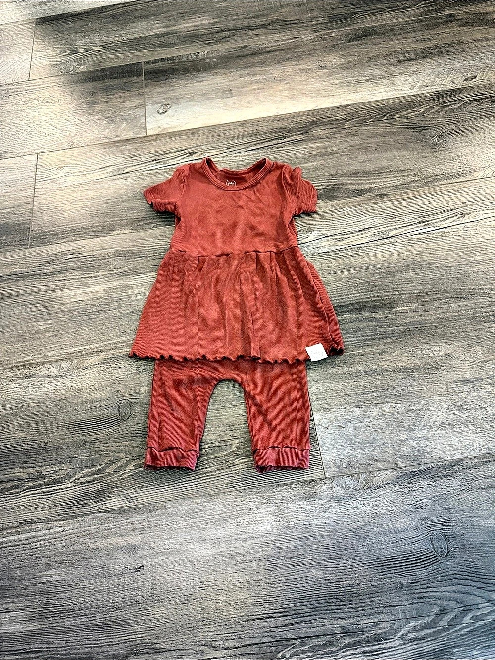 Ready Set Romper One-Piece Set in Red 12/24M Like New